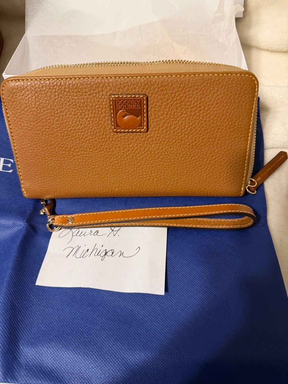 Dooney & Bourke Janine & Wallet set - Picture 14 of 15